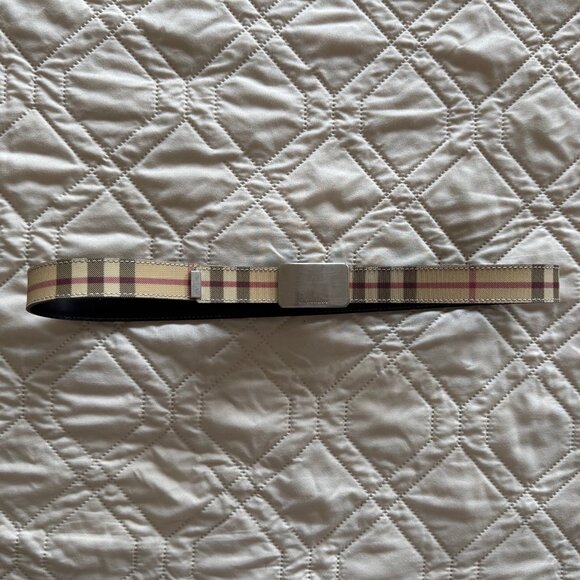 VINTAGE BURBERRY BELT SIZE 85CM - Picture 5 of 5